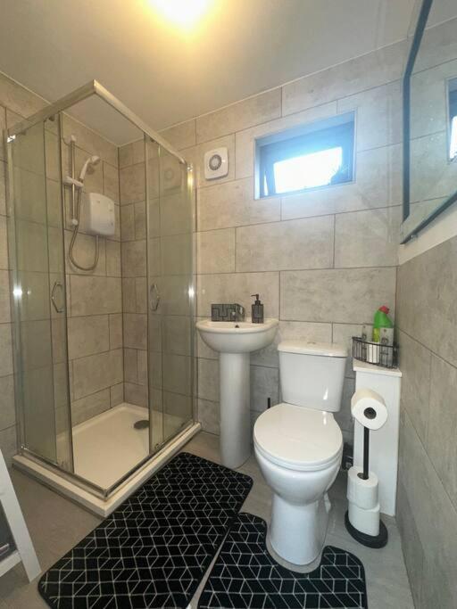 Sapphire Suite Бедфорд Экстерьер фото
