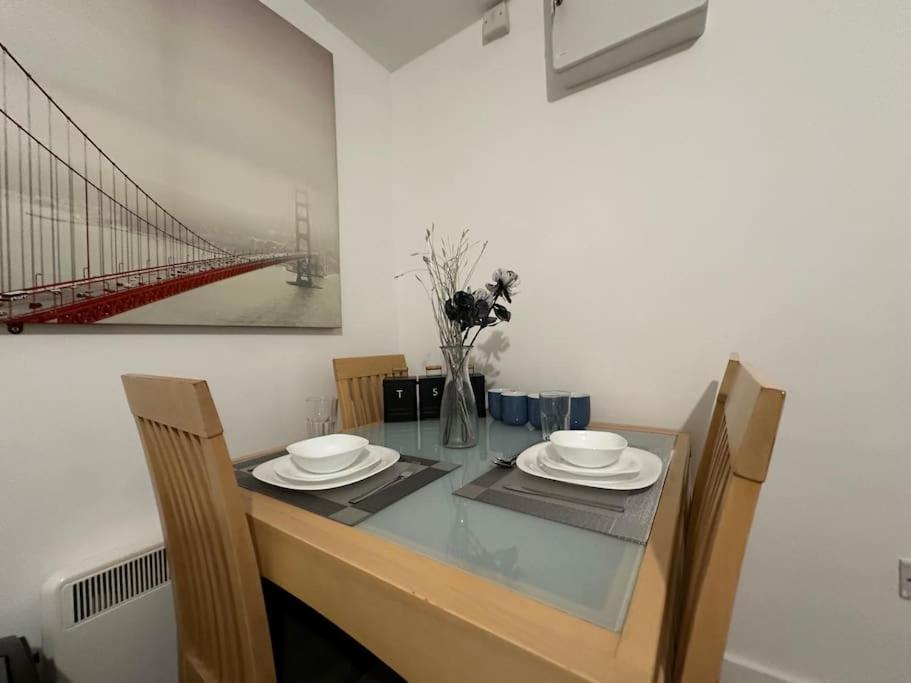 Sapphire Suite Бедфорд Экстерьер фото